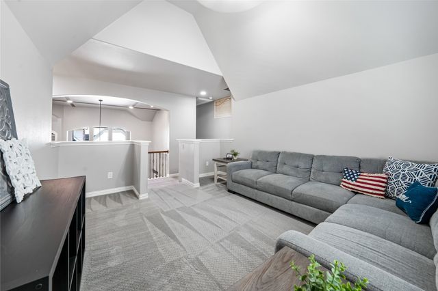 2662 Sharlis Drive, Frisco, TX 75036
