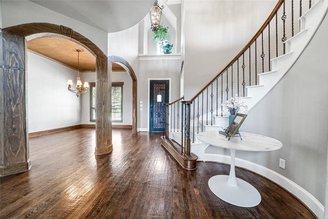 2662 Sharlis Drive, Frisco, TX 75036