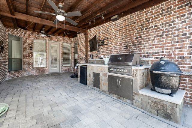 2662 Sharlis Drive, Frisco, TX 75036