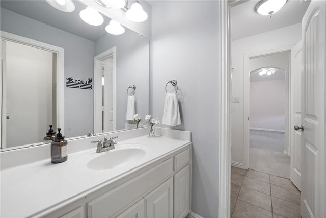 2662 Sharlis Drive, Frisco, TX 75036
