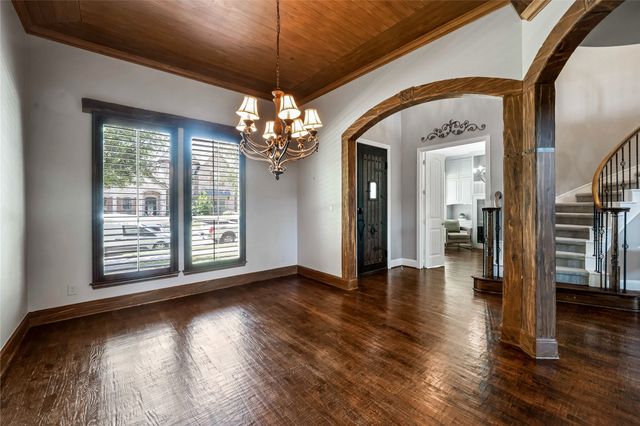 2662 Sharlis Drive, Frisco, TX 75036