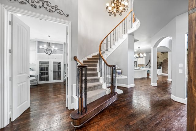 2662 Sharlis Drive, Frisco, TX 75036