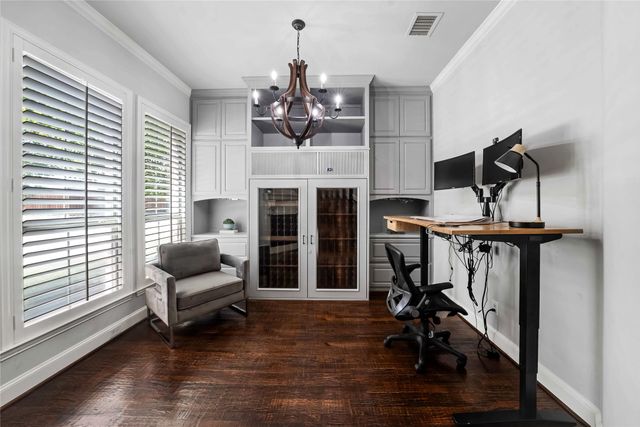 2662 Sharlis Drive, Frisco, TX 75036