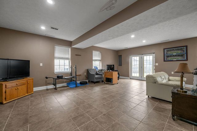 127 Prater Drive, Georgetown, KY 40324