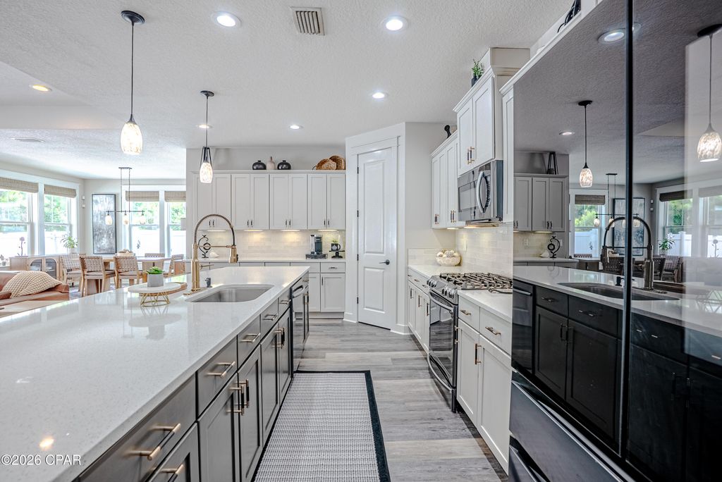 Image 4 of property listing at 211 Basin Bayou Drive, Panama City Beach, FL 32407
