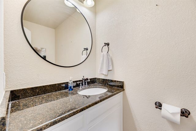 61 One Main Place, Benbrook, TX 76126