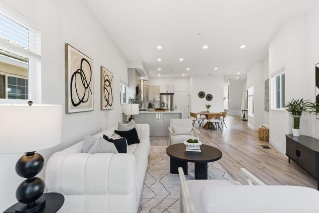 538 Dean Street, Hayward, CA 94541