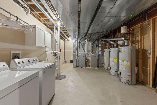 4947 Stonewall Avenue, Downers Grove, IL 60515