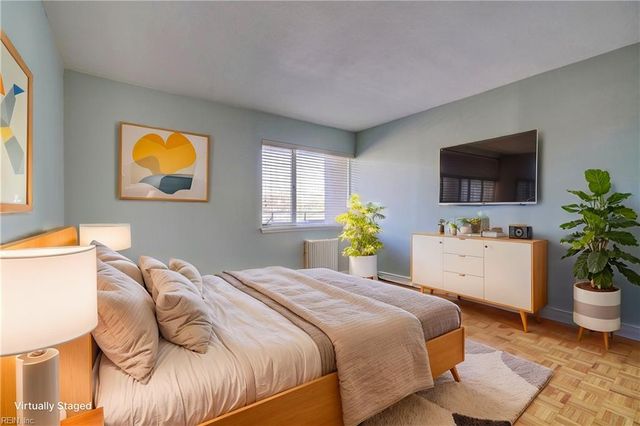 7320 Glenroie Ave Apt 2G, Norfolk, VA 23505