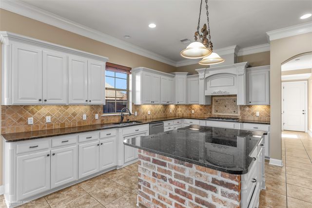 4743 Old Brownlee Road, Bossier City, LA 71111