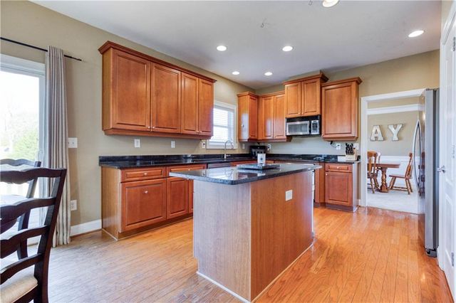 1252 White Columns Drive, Monroe, GA 30656