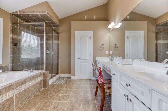 1252 White Columns Drive, Monroe, GA 30656