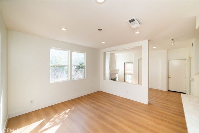 206 Garden Gate Lane, Irvine, CA 92620
