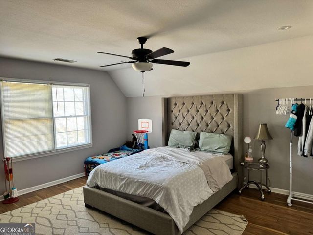 9220 Mackinac Drive, Johns Creek, GA 30022