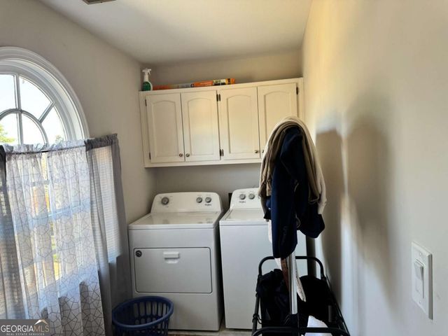 9220 Mackinac Drive, Johns Creek, GA 30022