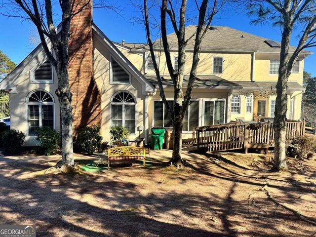 9220 Mackinac Drive, Johns Creek, GA 30022