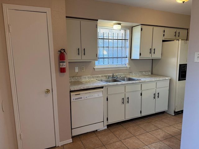 3619 Kilkenny Drive, Houston, TX 77047