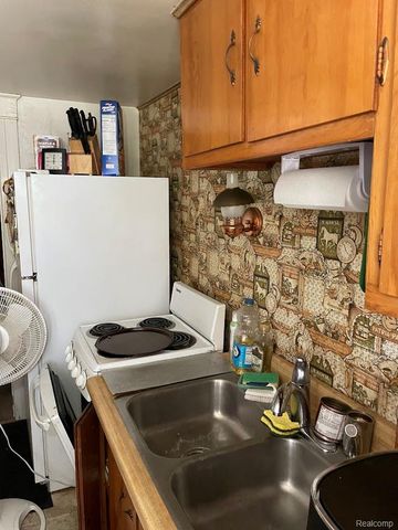 11410 N Saginaw Street, Mt. Morris, MI 48458
