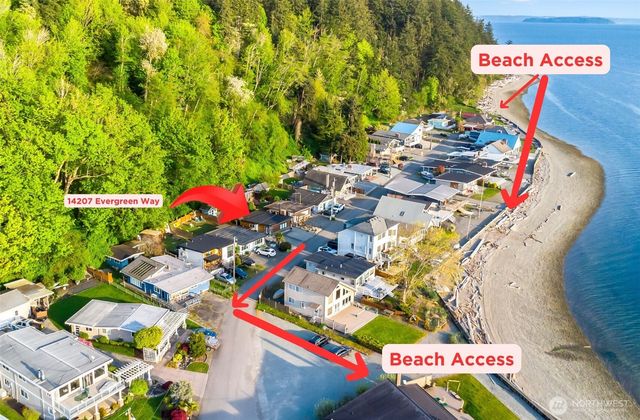 14207 Evergreen Way, Stanwood, WA 98292