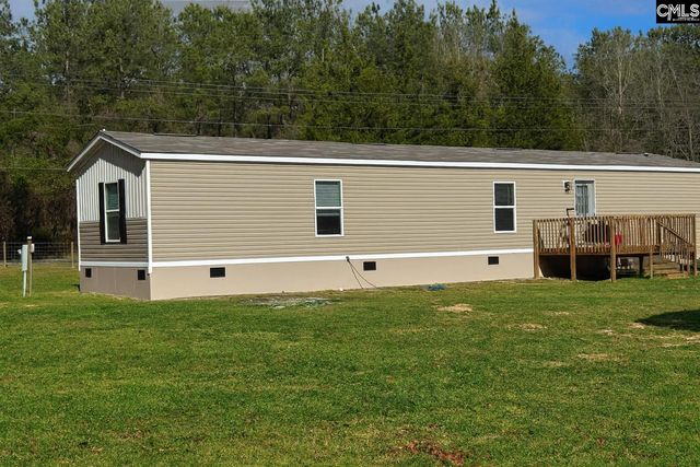 901 Old Bluff Road, Hopkins, SC 29061