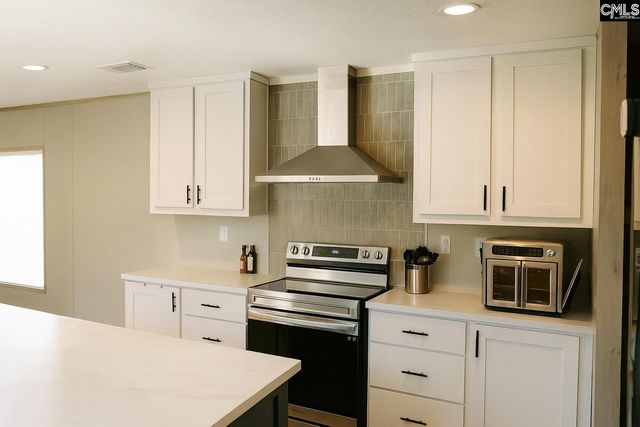 901 Old Bluff Road, Hopkins, SC 29061