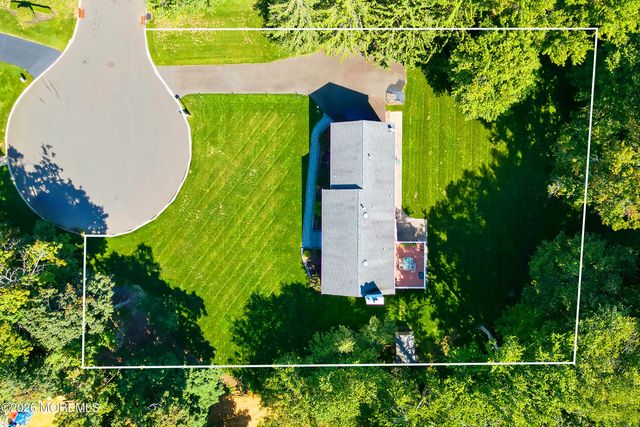 63 Surrey Lane, Tinton Falls, NJ 07724