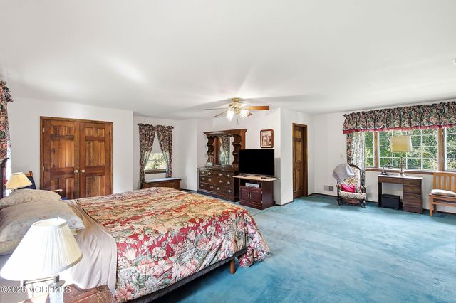 63 Surrey Lane, Tinton Falls, NJ 07724
