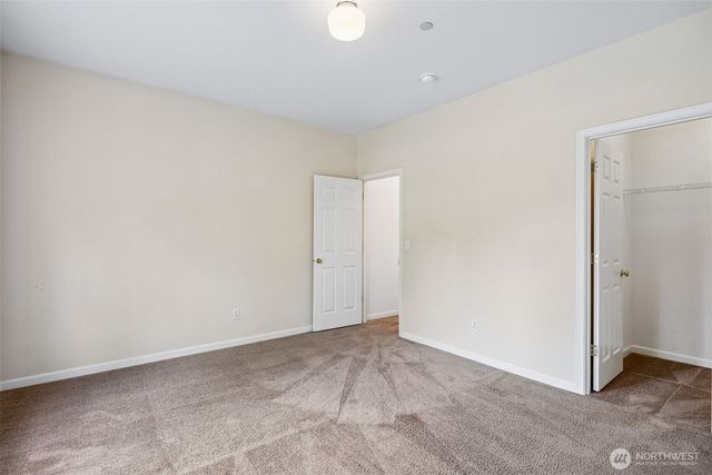 1507 McDonald Avenue, Dupont, WA 98327