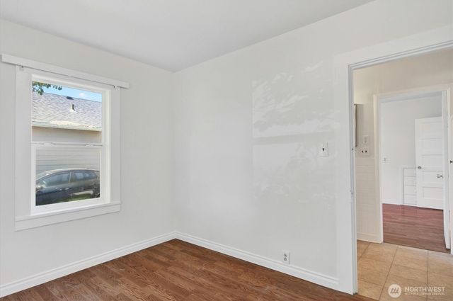 1035 16th Avenue, Longview, WA 98632