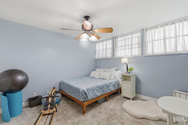 1411 Alta Vista Drive, Bakersfield, CA 93305