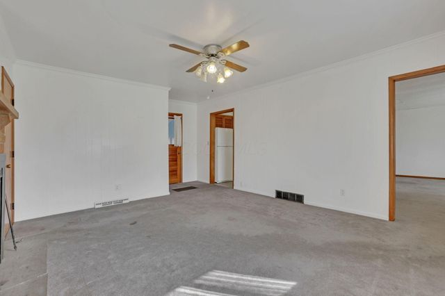 204 2nd Street, Pleasantville, OH 43148