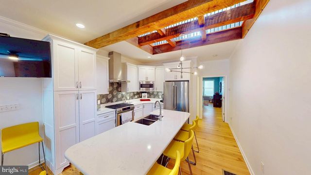 306 S EXETER ST, Baltimore, MD 21202