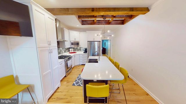 306 S EXETER ST, Baltimore, MD 21202