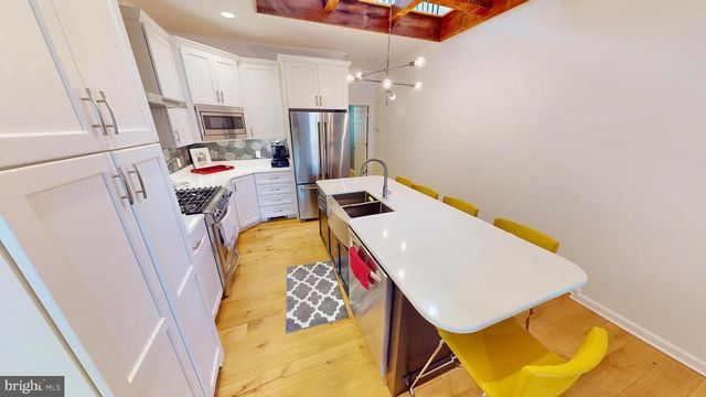 306 S EXETER ST, Baltimore, MD 21202