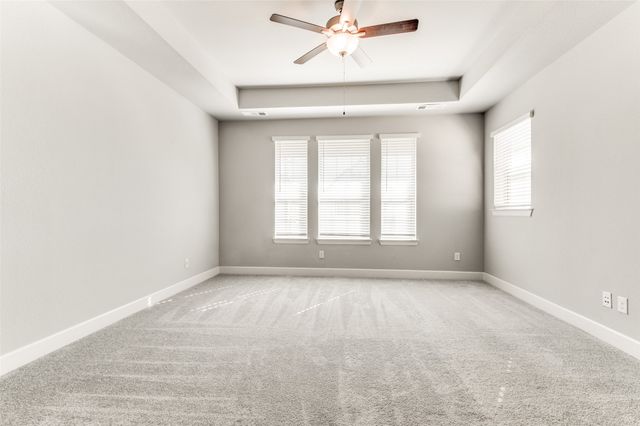 636 Courtyard Lane, Irving, TX 75039
