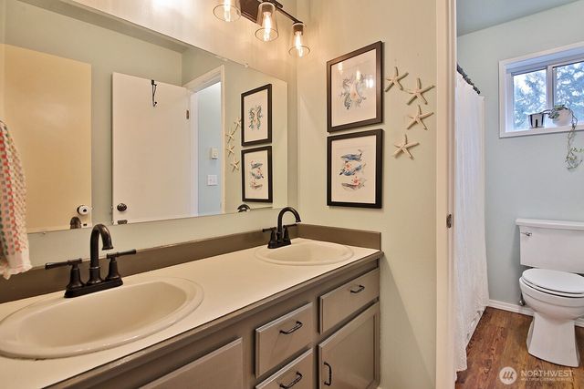 2575 Hillis Drive, Langley, WA 98260