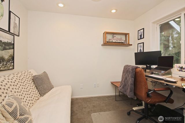 2575 Hillis Drive, Langley, WA 98260