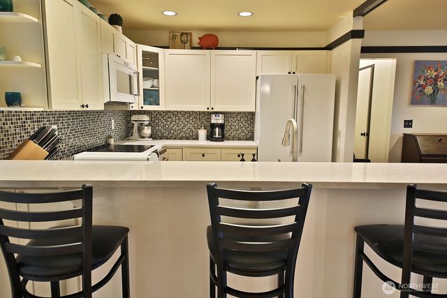 2575 Hillis Drive, Langley, WA 98260