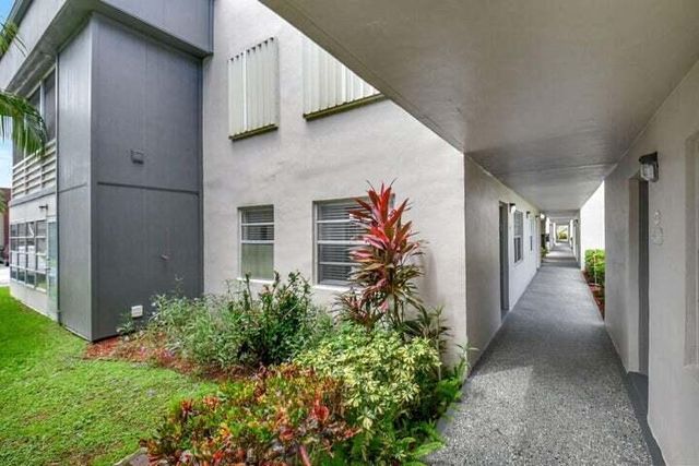 725 Burgundy P 725, Delray Beach, FL 33484