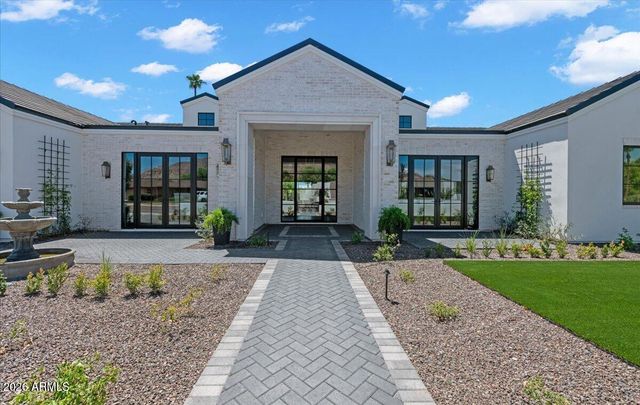 5521 E LAFAYETTE Boulevard, Phoenix, AZ 85018