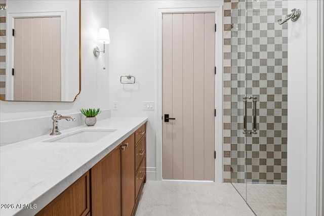 5521 E LAFAYETTE Boulevard, Phoenix, AZ 85018
