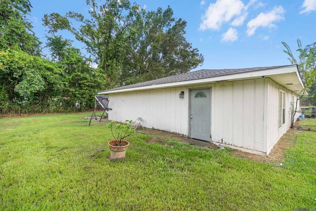 1128 Sinbad St, Baker, LA 70714