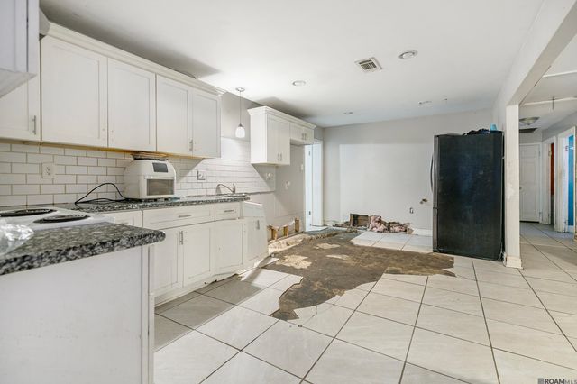 1128 Sinbad St, Baker, LA 70714