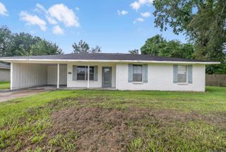 1128 Sinbad St, Baker, LA 70714