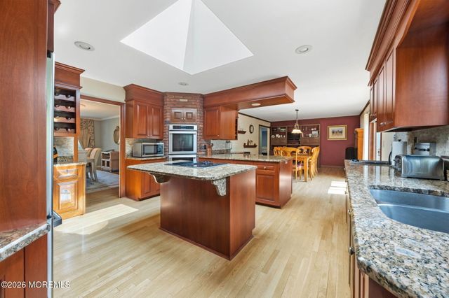 37 Schanck Road, Holmdel, NJ 07733