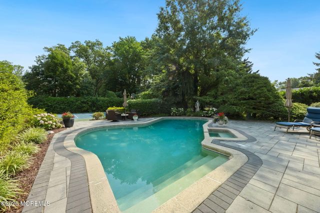 37 Schanck Road, Holmdel, NJ 07733