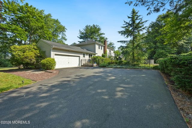 37 Schanck Road, Holmdel, NJ 07733