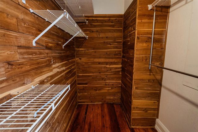 321 W PENNSYLVANIA AVENUE, Deland, FL 32720