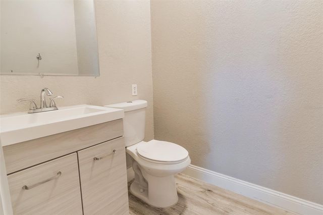 321 W PENNSYLVANIA AVENUE, Deland, FL 32720