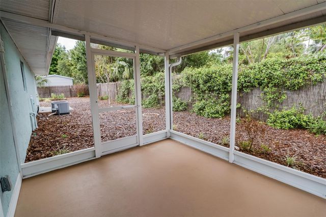 321 W PENNSYLVANIA AVENUE, Deland, FL 32720